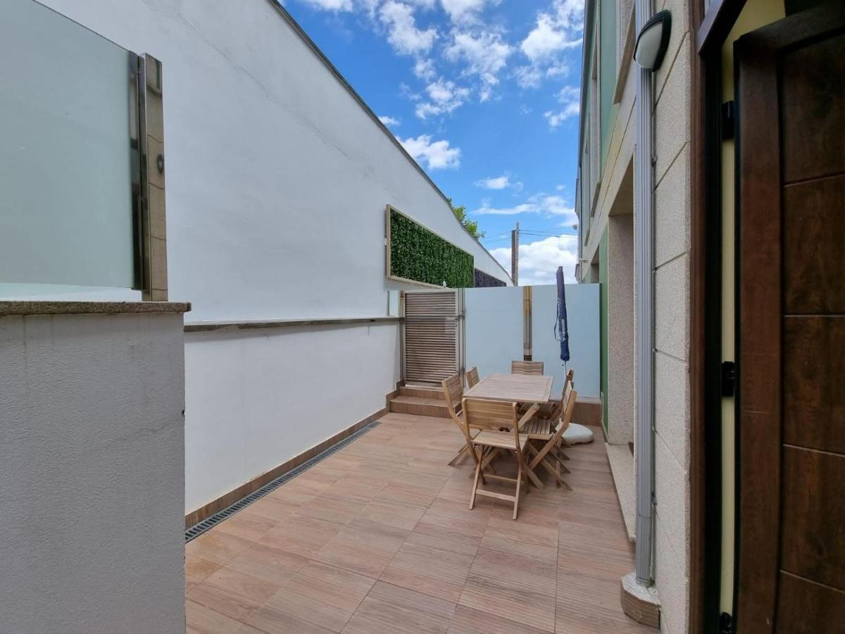 Foz Playa Rapadoira - Bajos Con Terraza Daire Dış mekan fotoğraf
