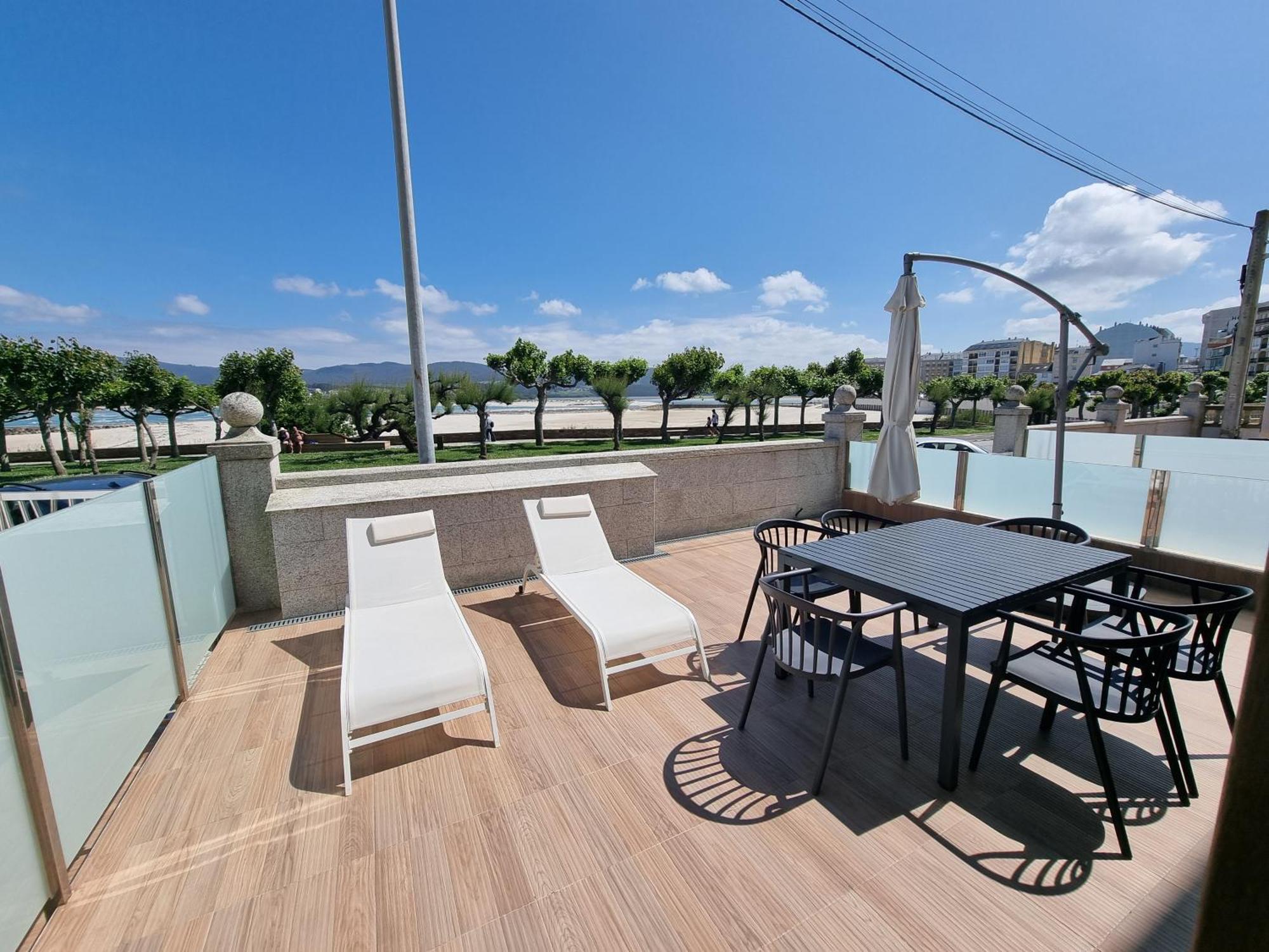 Foz Playa Rapadoira - Bajos Con Terraza Daire Dış mekan fotoğraf