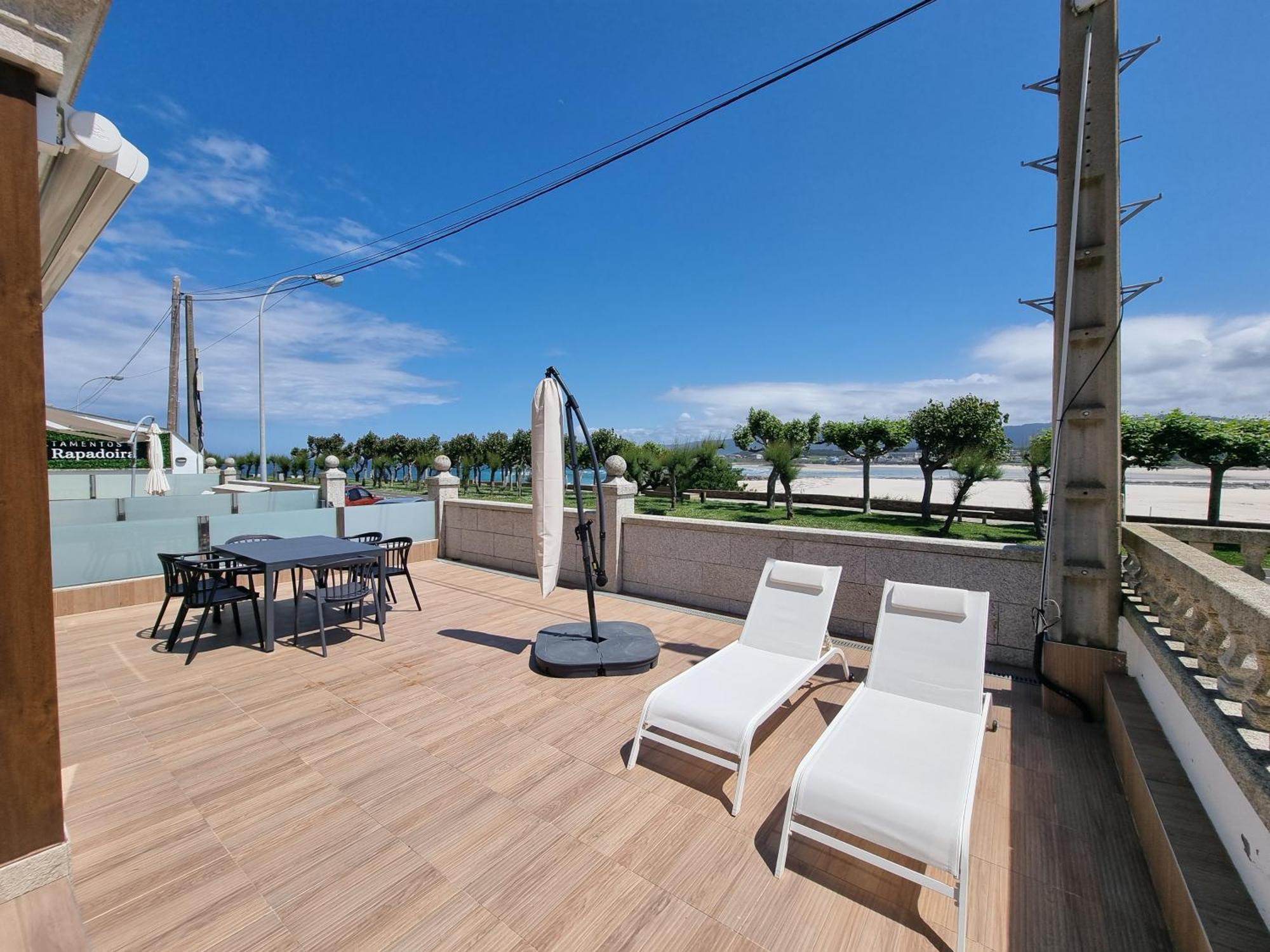 Foz Playa Rapadoira - Bajos Con Terraza Daire Dış mekan fotoğraf